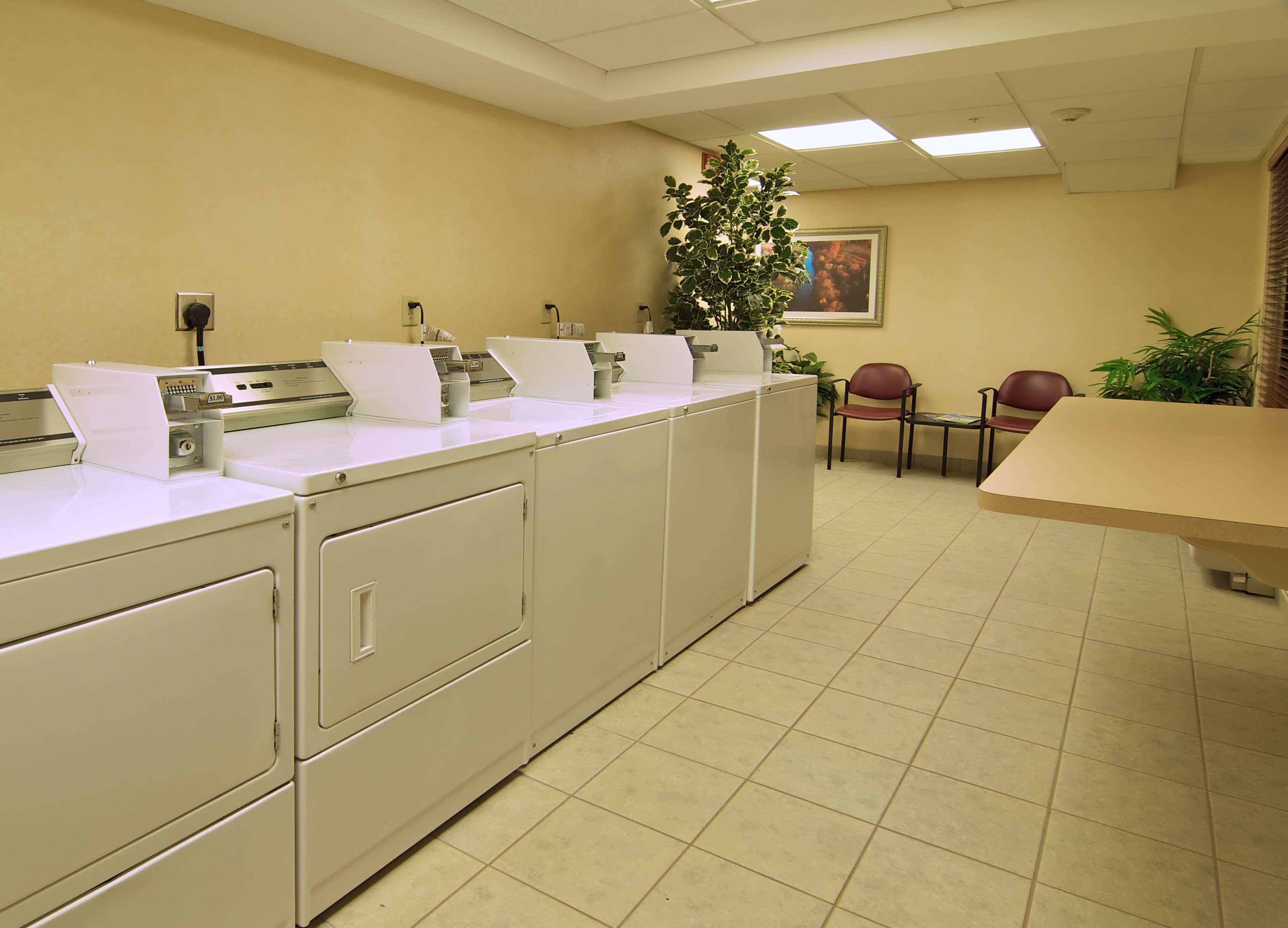 Homewood Suites By Hilton Newark-Wilmington South Area Udogodnienia zdjęcie